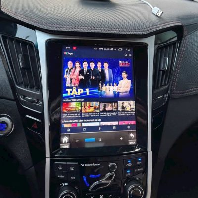 Lắp đặt màn hình android Tesla cho Sonata