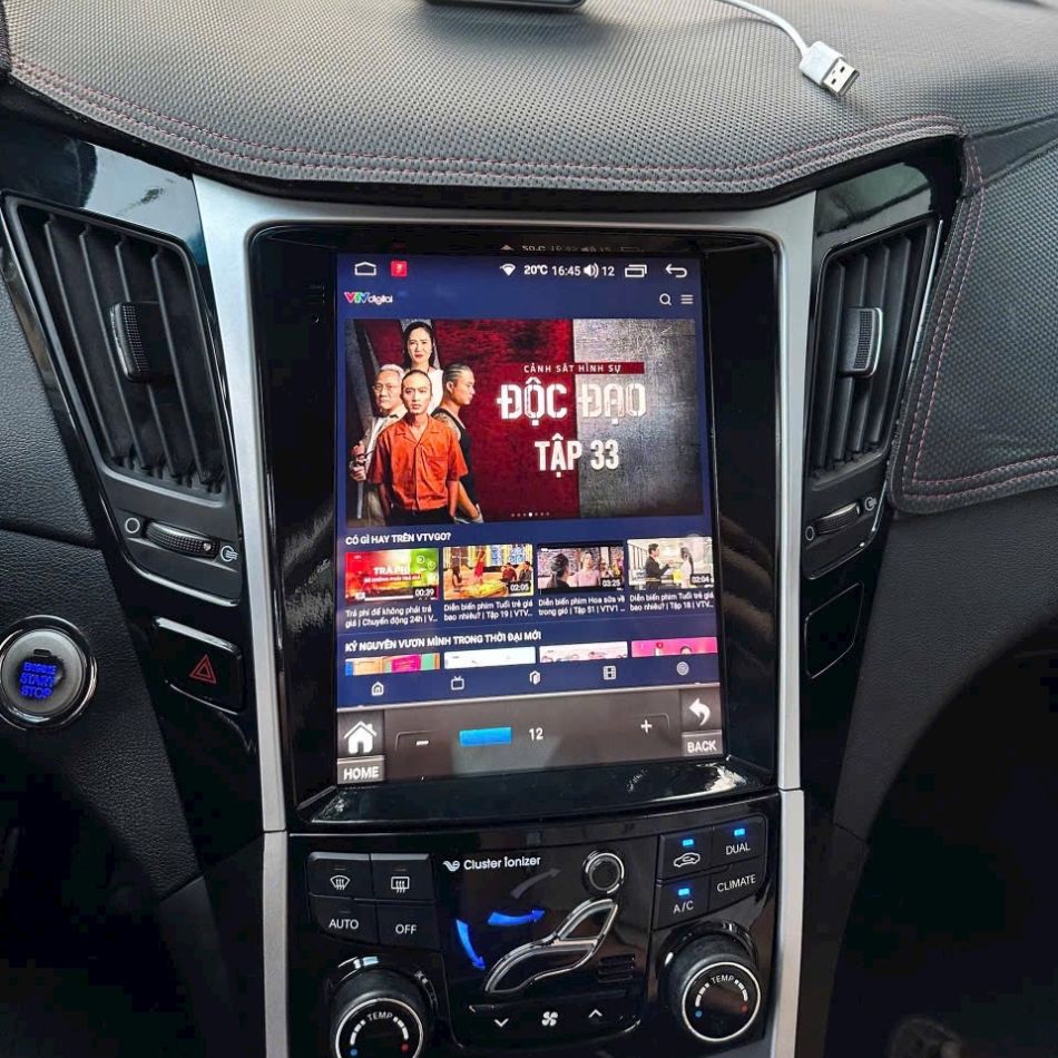 Lắp đặt màn hình android Tesla cho Sonata
