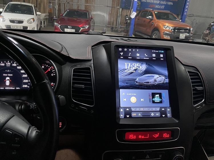 Màn hình Tesla cho xe Kia Sorento 2014-2018 - Ảnh 2