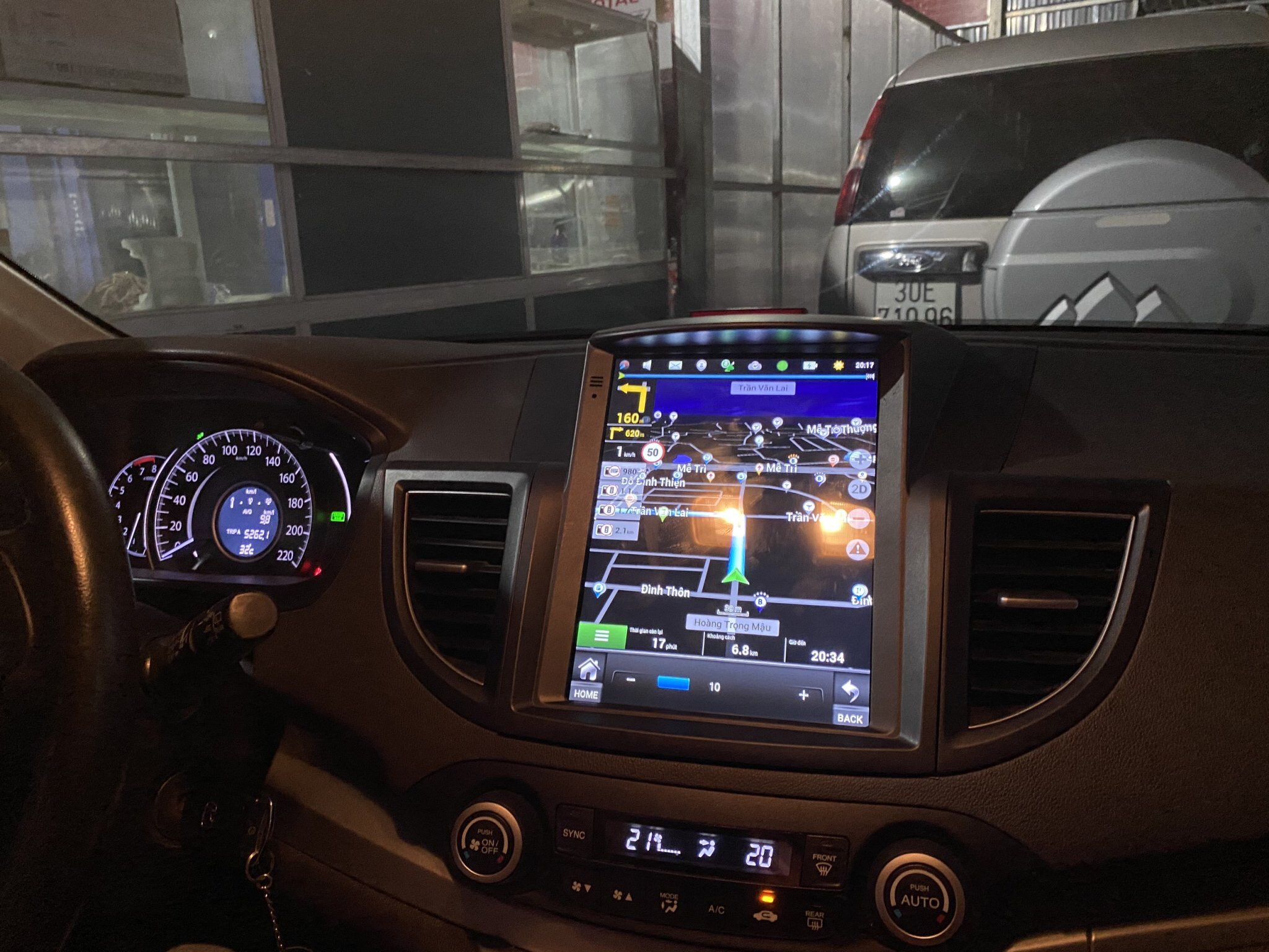 Màn hình Tesla xe Honda CRV 2012-2016