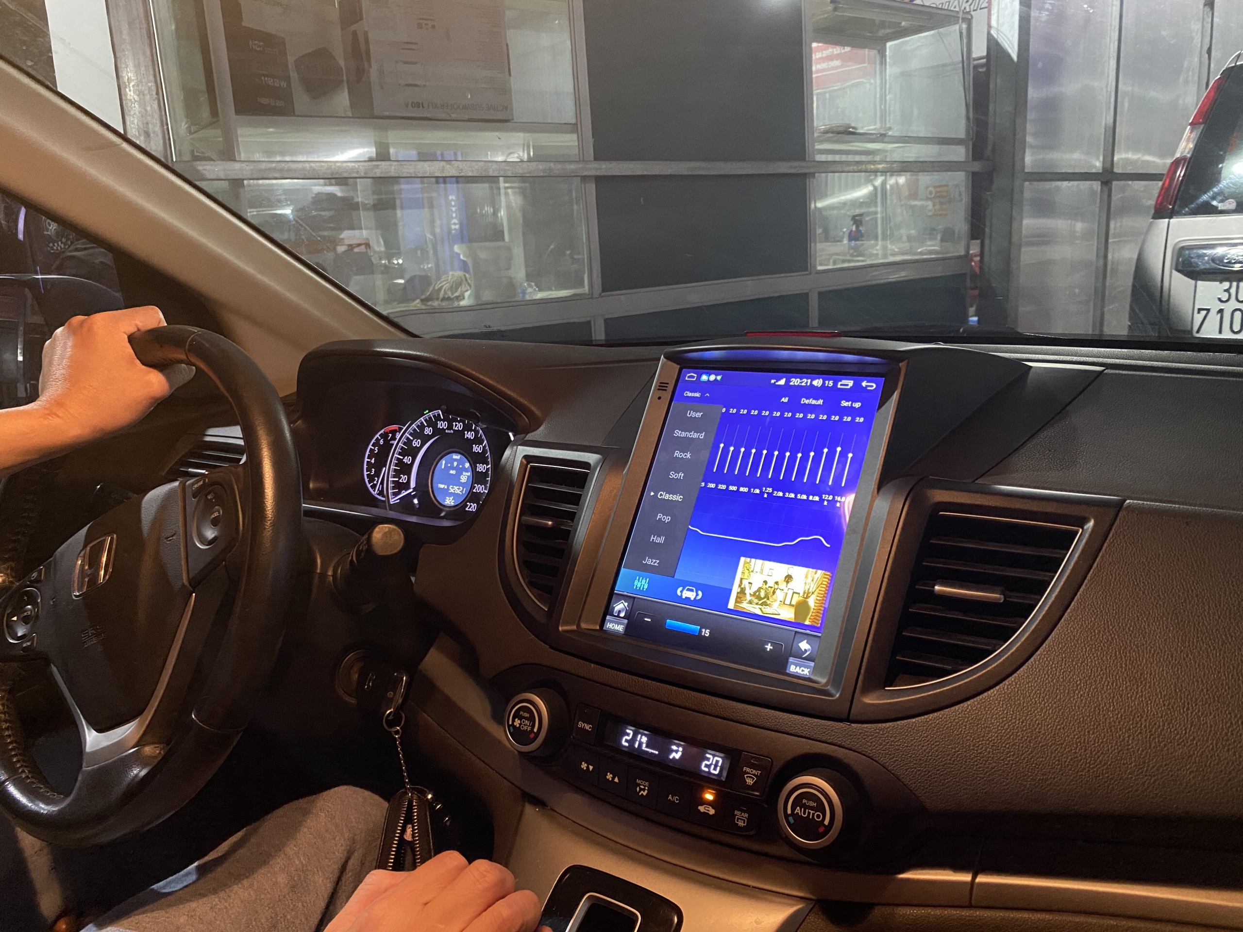 Màn hình Tesla xe Honda CRV 2012-2016 - Ảnh 7