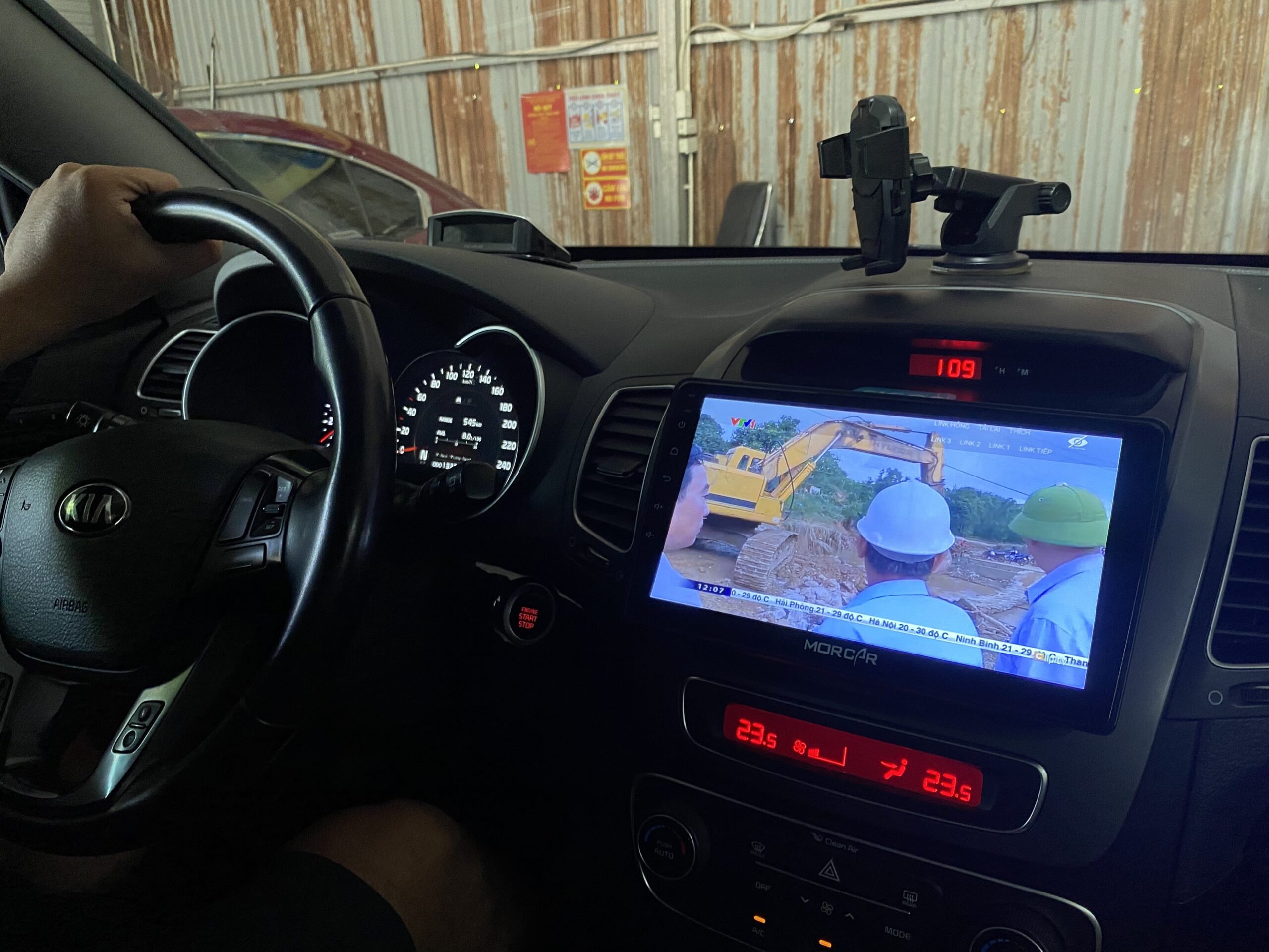 Màn hình android xe Kia Sorento 2014-2018 - Ảnh 3